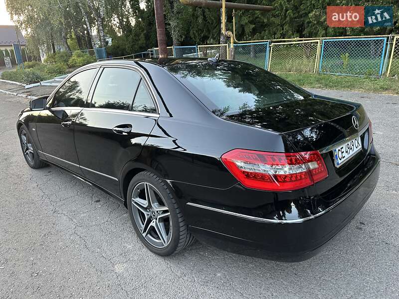 Седан Mercedes-Benz E-Class 2011 в Заставній фото 6 Седан Mercedes-Benz E-Class 2011 в Заставній