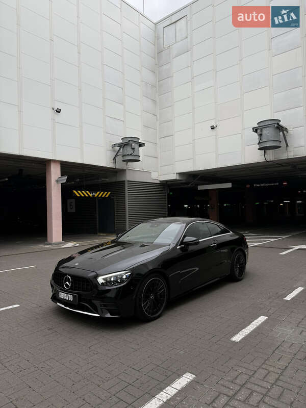 Купе Mercedes-Benz E-Class 2017 в Киеве