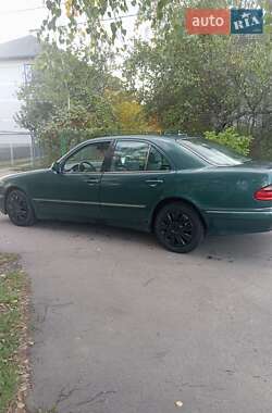 Седан Mercedes-Benz E-Class 1999 в 