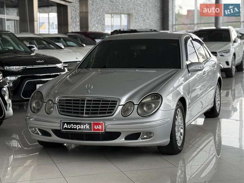 Mercedes-Benz E-Class 2004