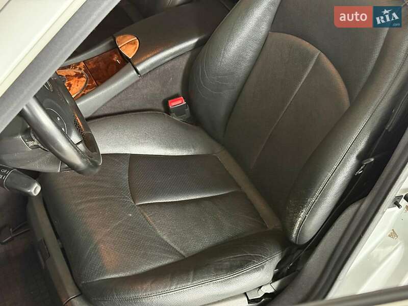 Седан Mercedes-Benz E-Class 2004 в Одессе фото 14 Седан Mercedes-Benz E-Class 2004 в Одессе