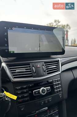 Універсал Mercedes-Benz E-Class 2012 в 