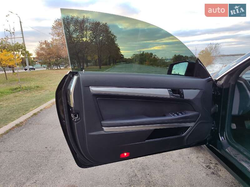 Купе Mercedes-Benz E-Class 2011 в Днепре фото 41 Купе Mercedes-Benz E-Class 2011 в Днепре