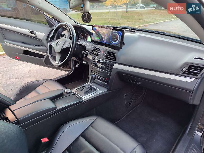 Купе Mercedes-Benz E-Class 2011 в Днепре фото 46 Купе Mercedes-Benz E-Class 2011 в Днепре