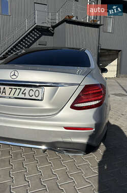 Седан Mercedes-Benz E-Class 2017 в Умани