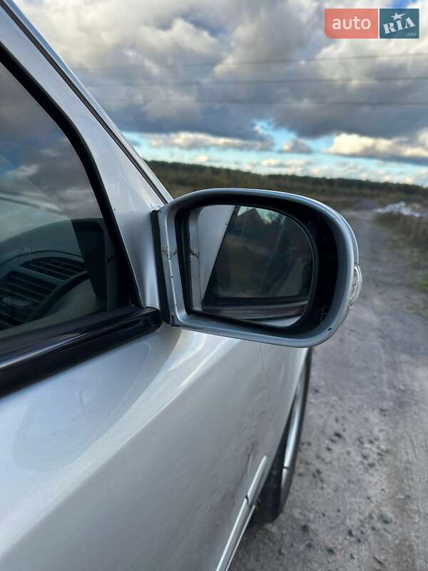 Седан Mercedes-Benz E-Class 2004 в Ровно