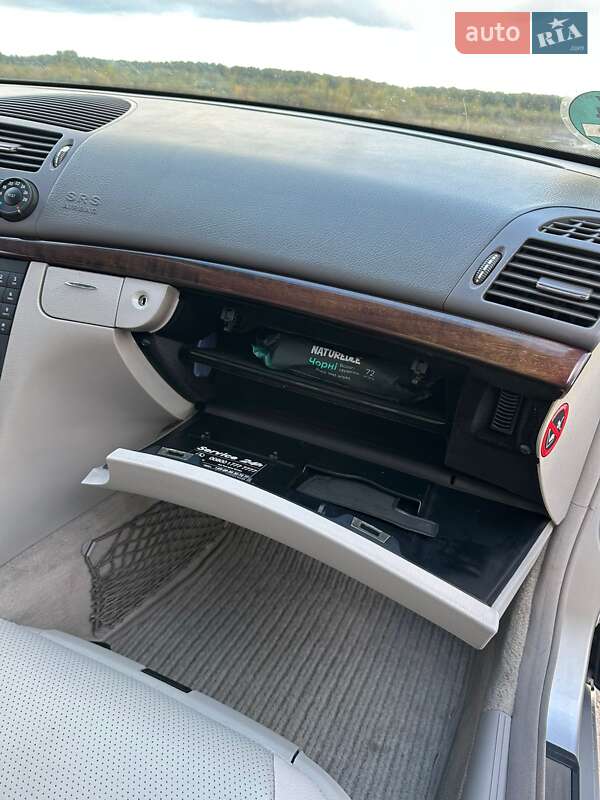 Седан Mercedes-Benz E-Class 2004 в Ровно