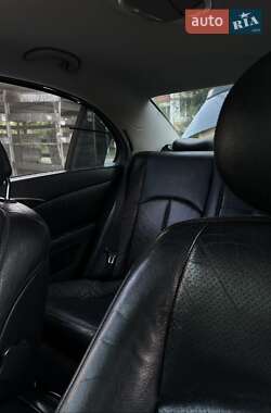 Седан Mercedes-Benz E-Class 2003 в 