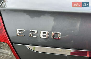 Седан Mercedes-Benz E-Class 2007 в 