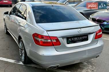 Седан Mercedes-Benz E-Class 2009 в 