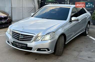 Седан Mercedes-Benz E-Class 2009 в 