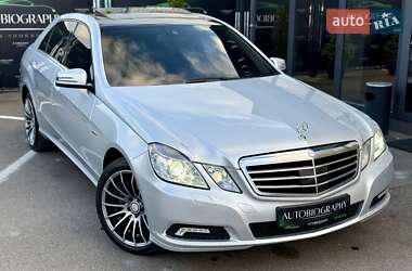 Седан Mercedes-Benz E-Class 2009 в 