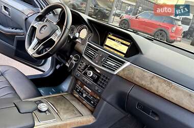 Седан Mercedes-Benz E-Class 2009 в 