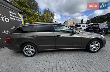 Универсал Mercedes-Benz E-Class 2013 в 