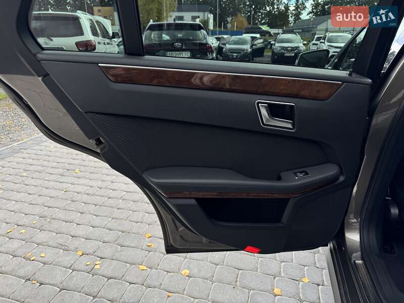 Универсал Mercedes-Benz E-Class 2013 в Виннице