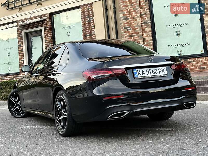 Седан Mercedes-Benz E-Class 2021 в Киеве