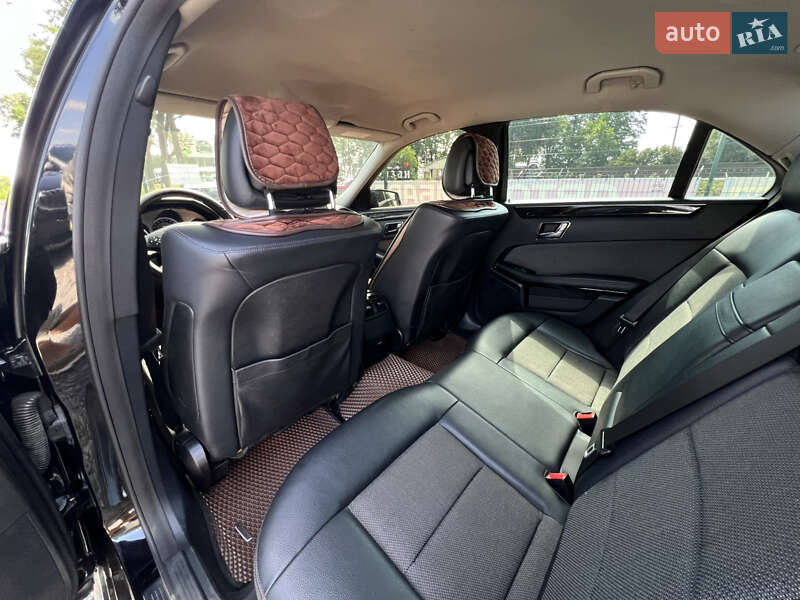 Седан Mercedes-Benz E-Class 2010 в Умани фото 11 Седан Mercedes-Benz E-Class 2010 в Умани