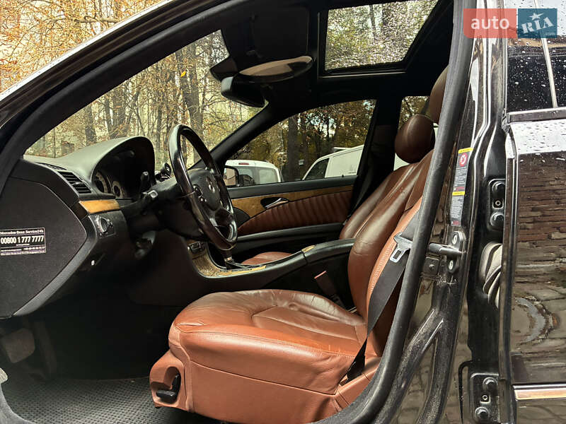 Седан Mercedes-Benz E-Class 2006 в Ивано-Франковске