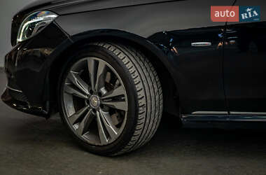 Седан Mercedes-Benz E-Class 2015 в 