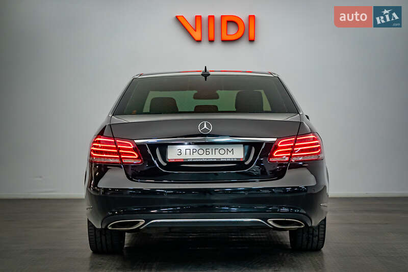 Седан Mercedes-Benz E-Class 2015 в Киеве