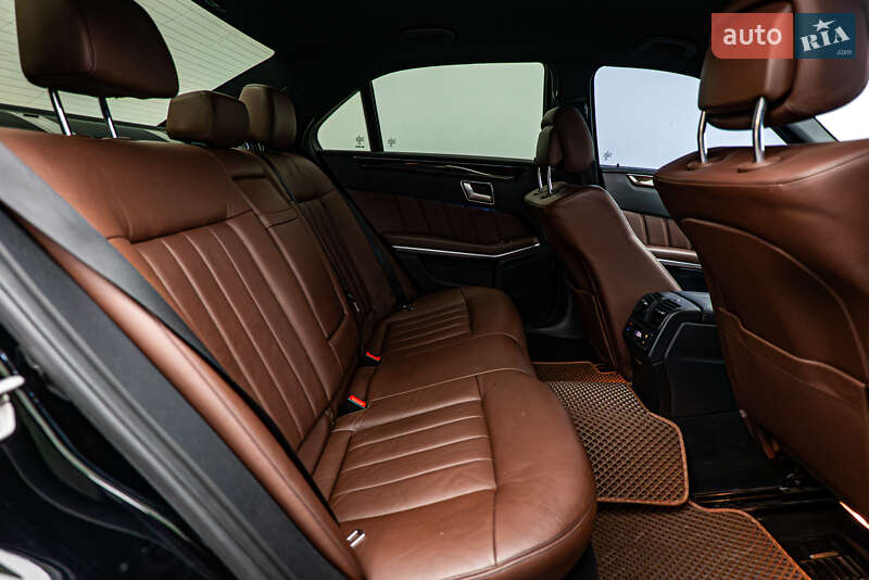 Седан Mercedes-Benz E-Class 2015 в Киеве