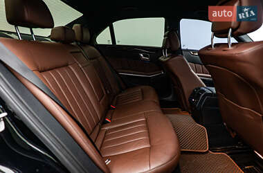 Седан Mercedes-Benz E-Class 2015 в 