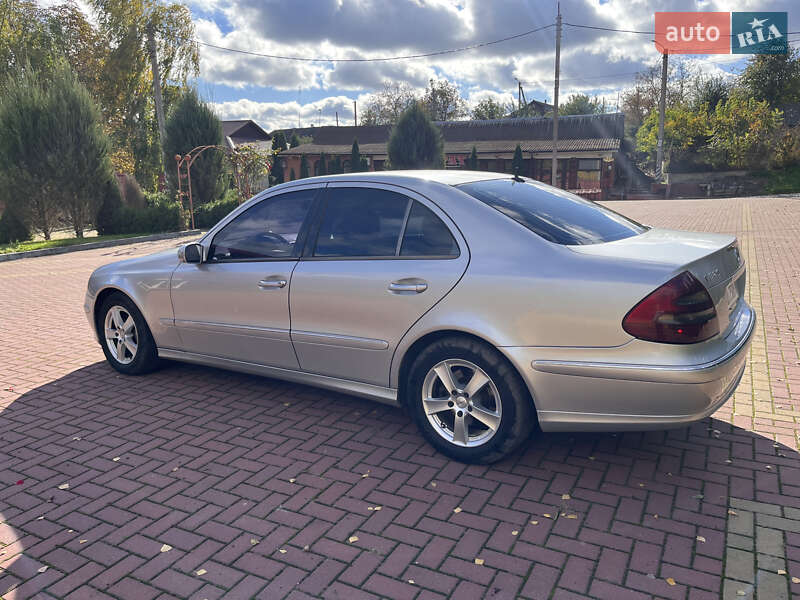 Седан Mercedes-Benz E-Class 2004 в Хмельницком