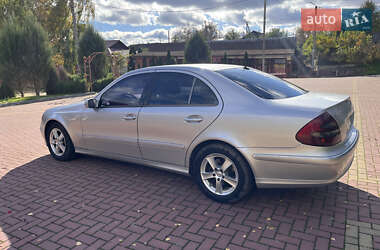 Седан Mercedes-Benz E-Class 2004 в 