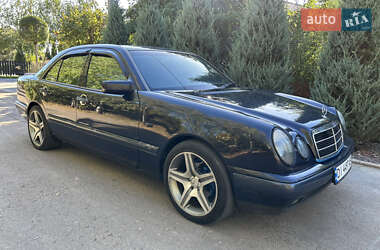 Седан Mercedes-Benz E-Class 1997 в Одесі