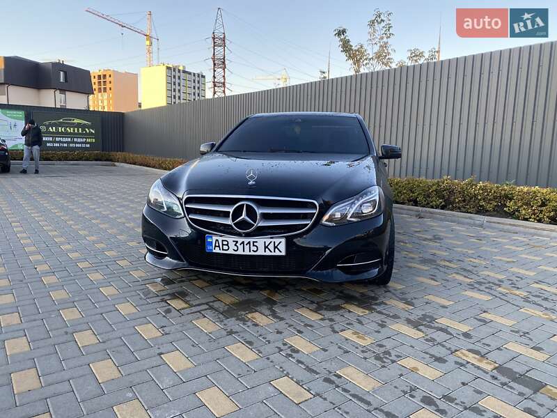 Седан Mercedes-Benz E-Class 2013 в Виннице