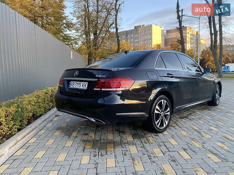 Седан Mercedes-Benz E-Class 2013 в Виннице