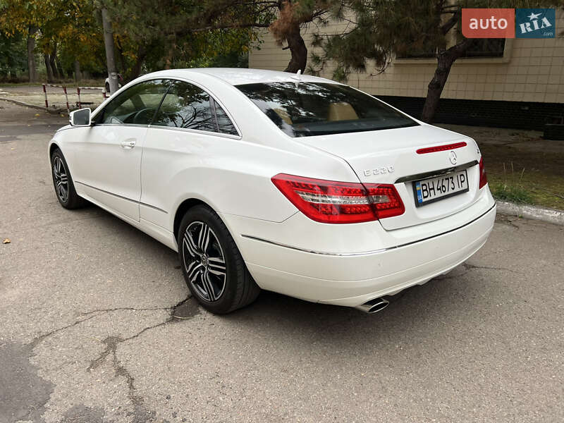 Купе Mercedes-Benz E-Class 2012 в Одесі