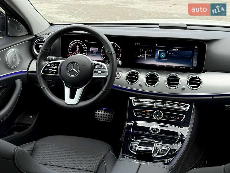 Седан Mercedes-Benz E-Class 2020 в Киеве фото 64 Седан Mercedes-Benz E-Class 2020 в Киеве