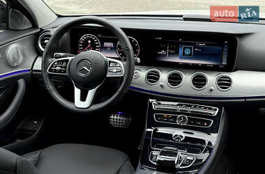 Седан Mercedes-Benz E-Class 2020 в 