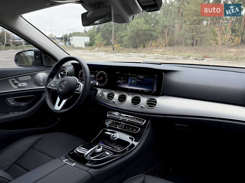 Седан Mercedes-Benz E-Class 2020 в Киеве фото 66 Седан Mercedes-Benz E-Class 2020 в Киеве