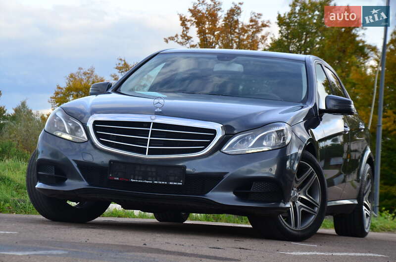 Седан Mercedes-Benz E-Class 2013 в 