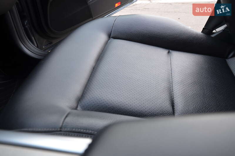 Седан Mercedes-Benz E-Class 2013 в Трускавце фото 40 Седан Mercedes-Benz E-Class 2013 в Трускавце