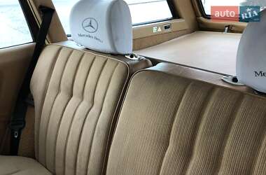 Універсал Mercedes-Benz E-Class 1984 в 