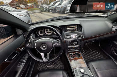 Купе Mercedes-Benz E-Class 2013 в 