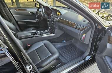 Универсал Mercedes-Benz E-Class 2011 в 