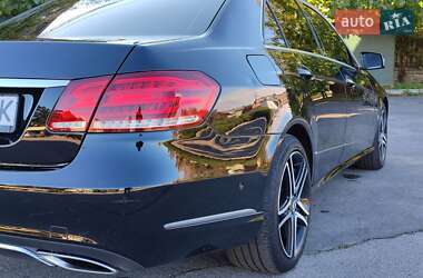 Седан Mercedes-Benz E-Class 2012 в 