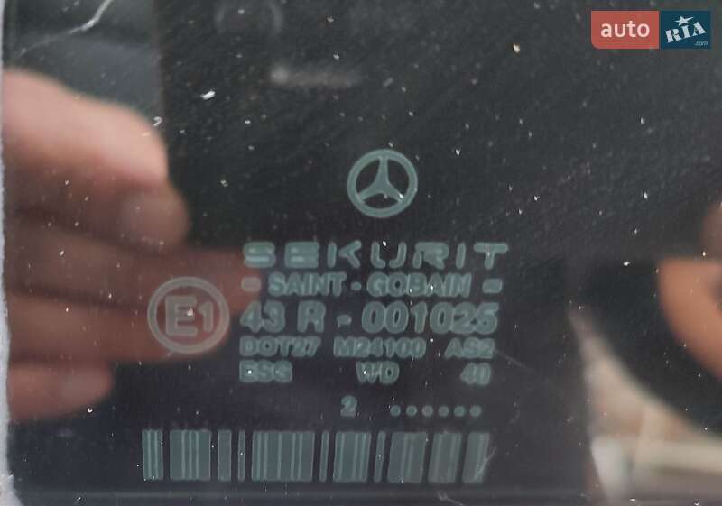 Седан Mercedes-Benz E-Class 2002 в Кропивницком