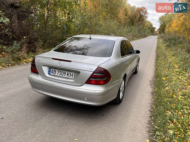 Седан Mercedes-Benz E-Class 2004 в Хмельницком