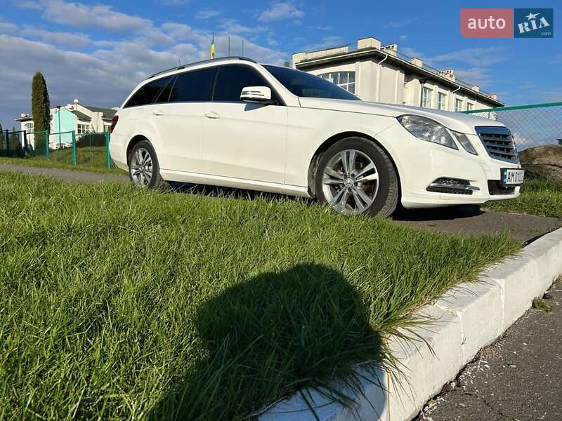 Універсал Mercedes-Benz E-Class 2012 в Хмельницькому фото 9 Універсал Mercedes-Benz E-Class 2012 в Хмельницькому