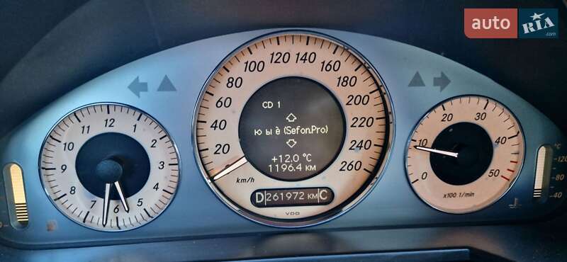 Седан Mercedes-Benz E-Class 2008 в Черновцах