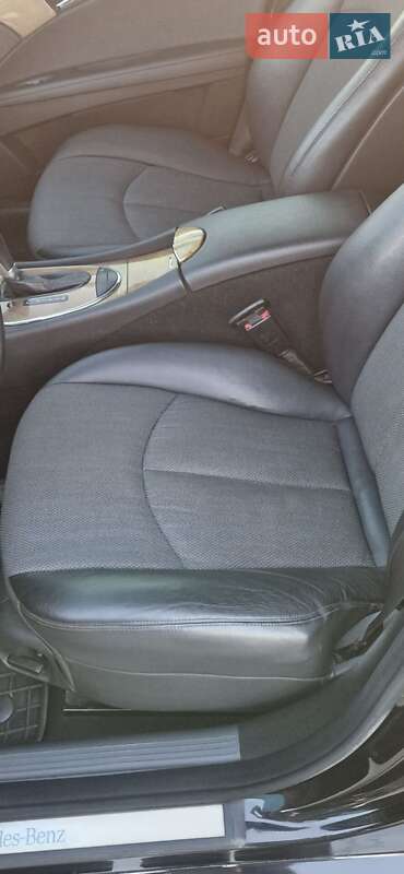 Седан Mercedes-Benz E-Class 2008 в Черновцах