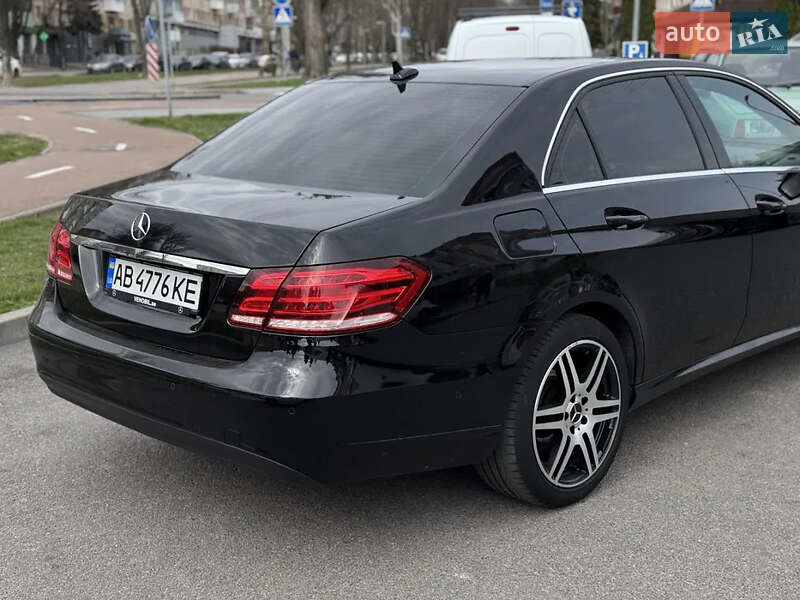 Седан Mercedes-Benz E-Class 2015 в Виннице