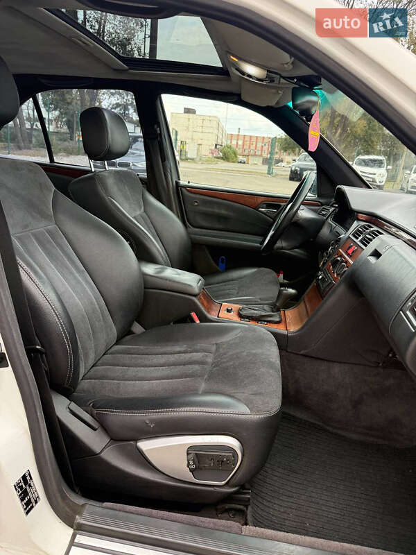 Седан Mercedes-Benz E-Class 1995 в Запорожье фото 10 Седан Mercedes-Benz E-Class 1995 в Запорожье