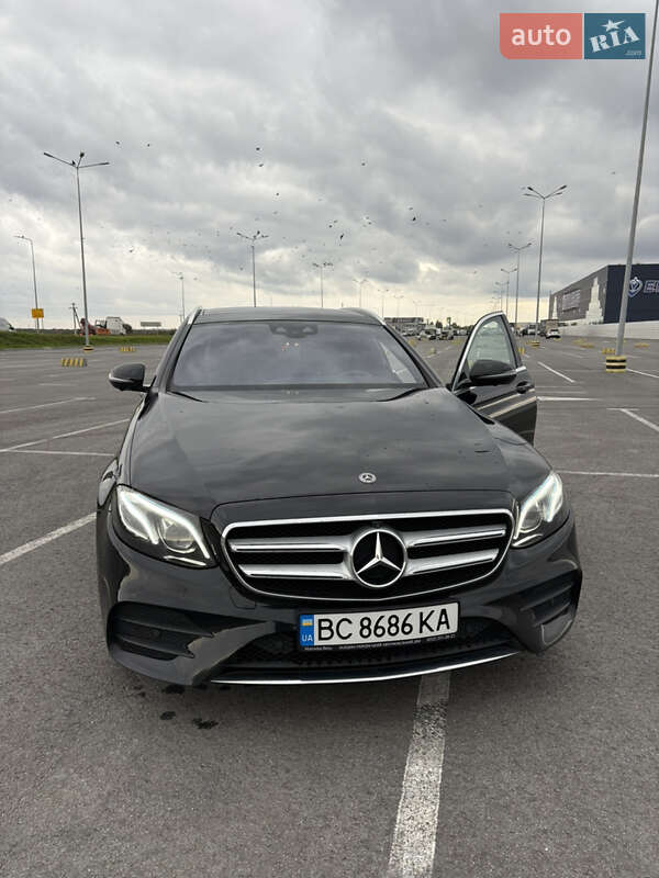 Універсал Mercedes-Benz E-Class 2017 в Львові