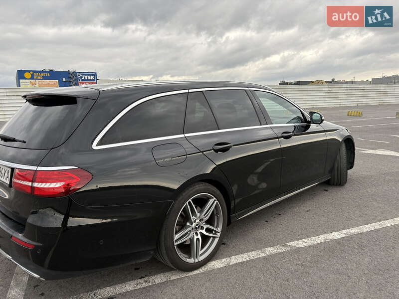 Універсал Mercedes-Benz E-Class 2017 в Львові